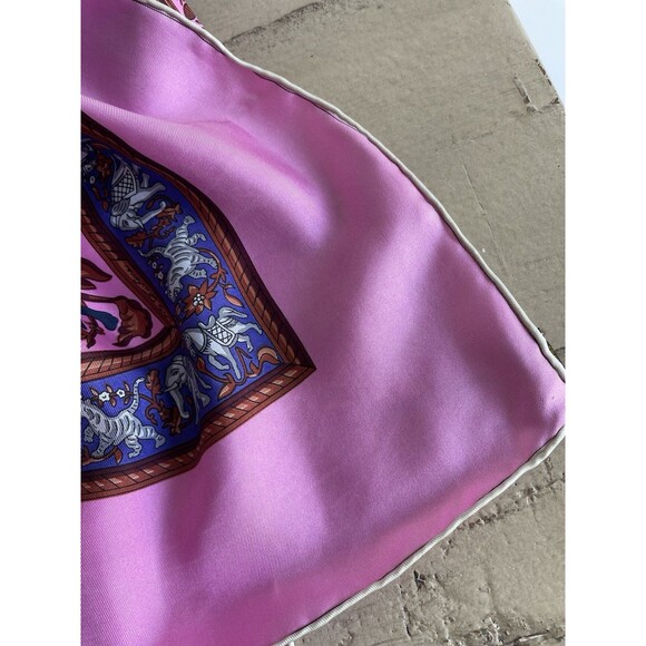 NIB HERMES 140cm Giant Silk Scarf Shawl Chasse en Inde Pink Purple Vintage RARE - Picture 14 of 16